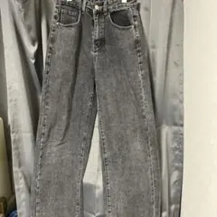 デニムジーンズ