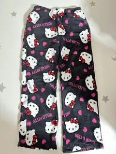 【値下げ】ハローキティ もこもこフリース部屋着 黒 Mサイズ