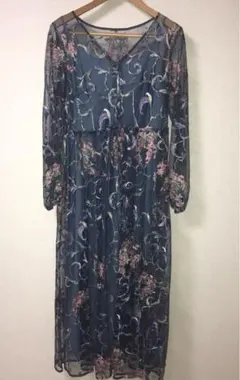 グレースコンチネンタル　フラワーチュール刺繍ガウン /ブルー