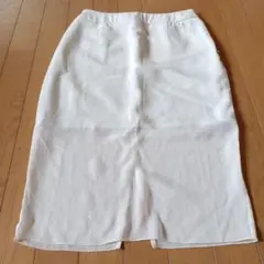 【新品・未使用】Lilidda ホワイト シルバー シフォンタイトスカートのサムネイル
