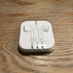 Apple 有線イヤホン　ホワイト