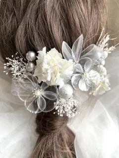A-35✽アメリカンフラワー✽髪飾り✽ホワイト×シルバー 成人式 結婚式 卒業式