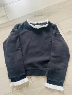 branshes フリル付き黒トレーナー 110