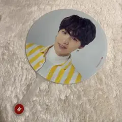 〈値下げ可能‼️〉BTS SUGA LOVE YOURSELF うちわ