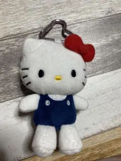 新品ハローキティ ぬいぐるみ カラビナ付き