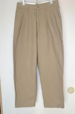 earth music&ecology ベージュ ゆったりコットンパンツ