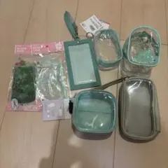 推し活グッズ グリーン 緑系 まとめ売り アクスタケース ぬいぐるみポーチなど