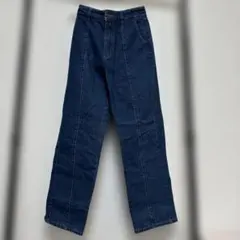 Item thumbnail for item d7b6b2fd-9176-4f60-8961-73ec2ff4ae9a