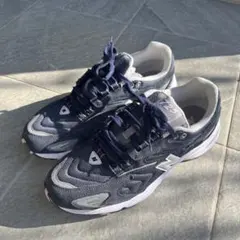 New balance 725 スニーカー