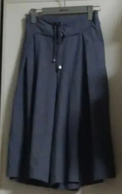 グレー ガウチョパンツ 調整可能なドローストリング