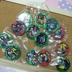 妖怪メダル　ホロ有