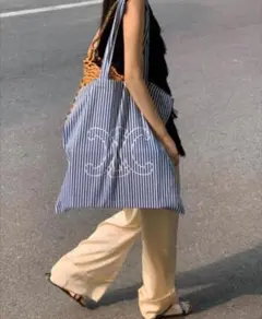 Item thumbnail for item 57ad9149-86fa-4eb0-acbc-6c5286ffd485