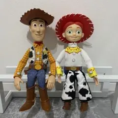 トイストーリー トーキングフィギュア ウッディ ジェシー