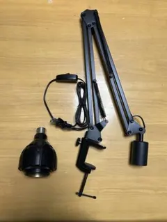 HaruDesign製ディスクスタンドとPuxiGrow製 植物育成LEDライト