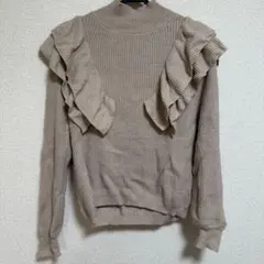 【まとめ買いセール中！】フリル付きベージュ長袖ニット Lサイズ