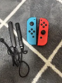 Nintendo Switch Joy-Con 赤と青 セット