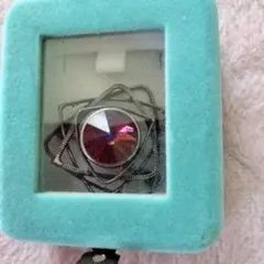 花形ワイヤーブローチ 多色クリスタル