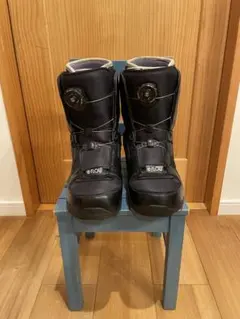 美品　スノボー　スノボ　ブーツ　レディース　23.5 cm スノーボード ブーツ レディース RIDE ライド HERA 22-23モデル