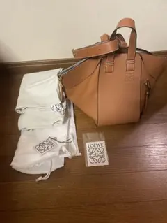 LOEWE ロエベ ハンモック スモール ショルダーバック　ライトキャメルのサムネイル