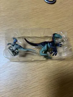 テリジノサウルス/ヴェロキラプトル 在庫1