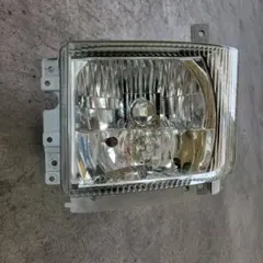 いすゞ車用小糸製ヘッドライトAssy 左側110-21872のサムネイル