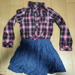 チェック柄シャツとフレアスカートセット