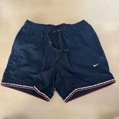 美品！NIKE！ショートパンツ M