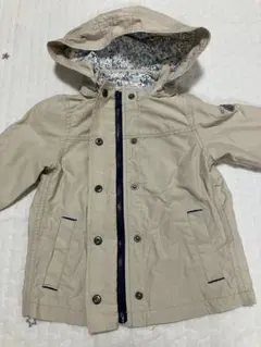 ベージュ フード付きジャケット　薄手アウター　ジャンパー　パーカー　花柄