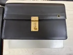 Item thumbnail for item 06fa57cc-80fb-4a63-aca4-2328788e751e