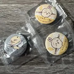 ちいかわ　くら寿司コラボ　うさぎ　ラッコ