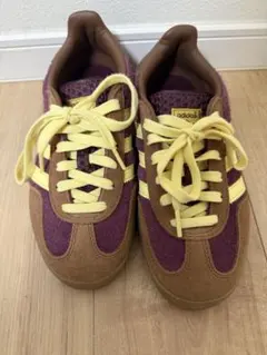 adidas スニーカー gazelle