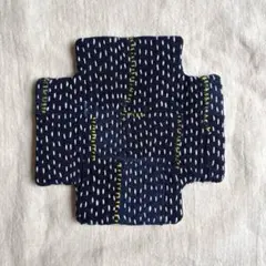 刺し子クロス型マット(インディゴ) 敷物　ポットマット