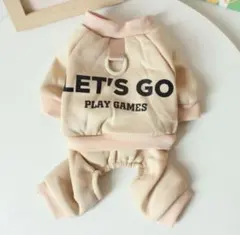 オシャレシンプルロゴ入りロンパースベージュ