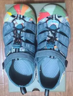 美品 KEEN キーン サンダル ニューポート エイチツー H2 水陸 22cm