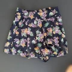 CECI フラワープリント ショートパンツ M