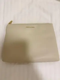チャールズケース Charles & Keith ポーチのサムネイル