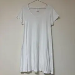 【レディース白の長Tシャツ】フリーサイズのサムネイル