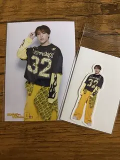 Item thumbnail for item 7fa95eb7-3553-4144-a740-62188451ef34