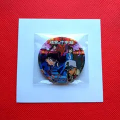 ❣️早い者勝ち❣️　劇場版 名探偵コナン 迷宮の十字路 缶バッジ 20周年