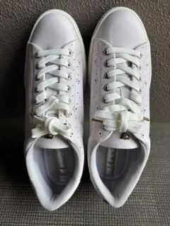 Item thumbnail for item bdac8bf8-8230-4416-a3f9-e21816e0c8de