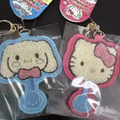 サンリオ　チョコレートさがら刺繍キーホルダー　シナモロール　ハローキティ　2個
