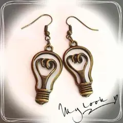 アンティークピアス♡電球