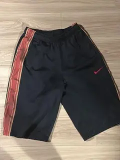 NIKE ヴィンテージ　2000年　ハーフパンツ