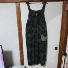 迷彩柄オーバーオール