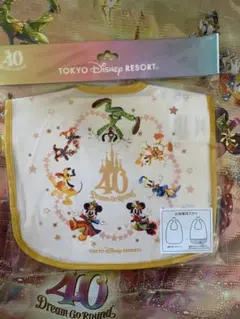 東京ディズニーリゾート40周年　ドリームゴーラウンド　スタイ　食事エプロン　新品