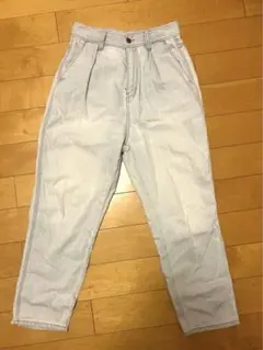 ハイウエストマムジーンズ