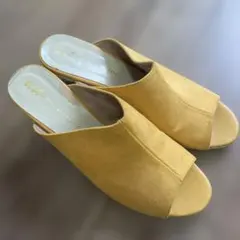 イエローウェッジサンダル オープントゥ