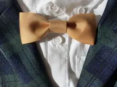 蝶ネクタイ　マスタード　ハンドメイド