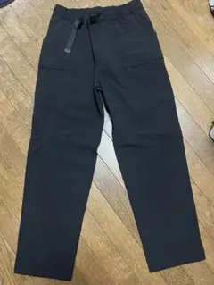 UNIQLO ギアパンツ　M