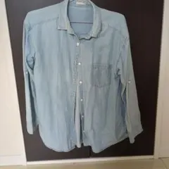 ライトブルー Mサイズ 長袖シャツ　GU　デニムシャツ